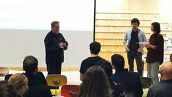 Menschen während eines Worskhops